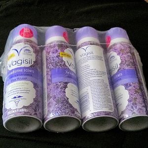Nwt...Vagisil lavender wallflower sensitive spray  2.6 oz. For all 6 bottles